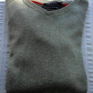 Tommy Hilfiger NWOT Men Sweather Polo XL Long Sleeve 100% Cotton NWOT